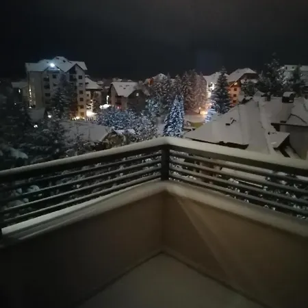 Apartament Stefani Lux-pino Silvestre-centar *