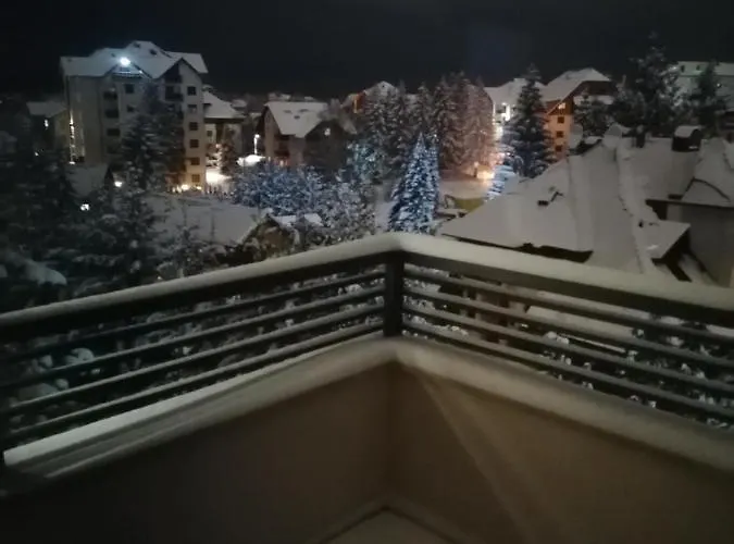 Διαμέρισμα Stefani Lux-pino Silvestre-centar *